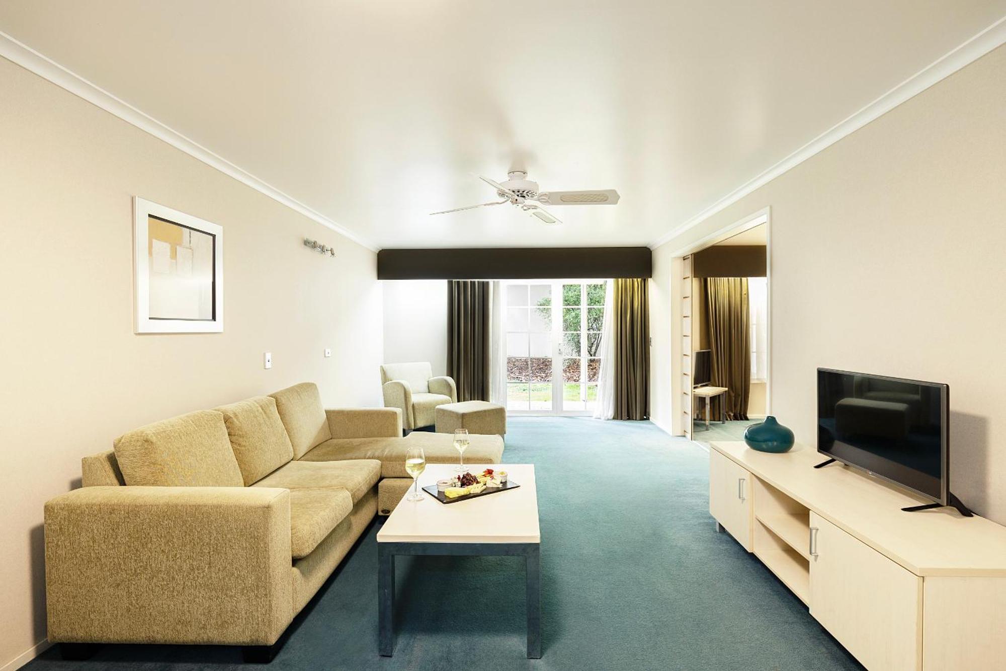Wairakei Resort Таупо Экстерьер фото